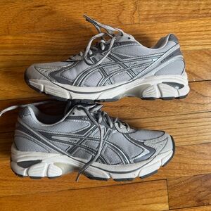 ASICS GT-2160 in Oyster Grey